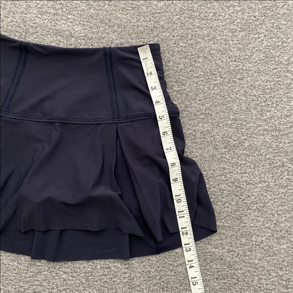 Lululemon Women's Lost In Pace Skirt / Skort Navy Size 2 Stretch Luxtreme - Picture 9 of 11